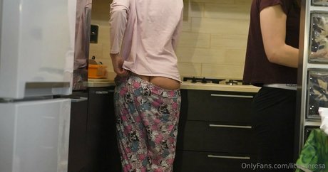 skinny milf onlyfans sexy nude pics