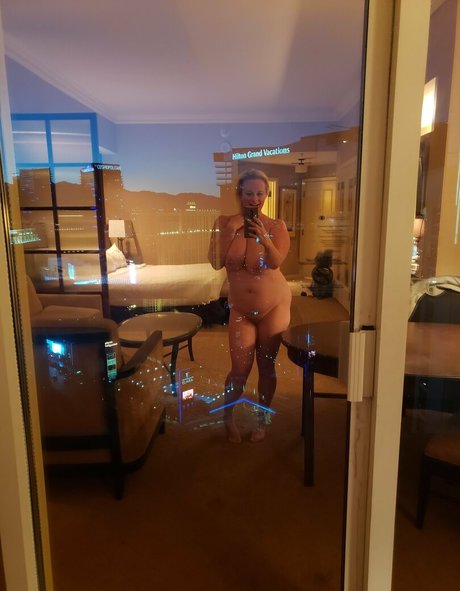 gay influencer onlyfans hot images