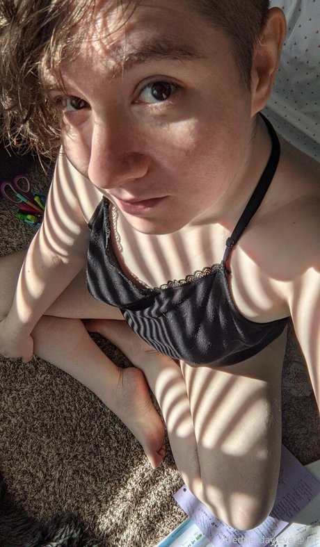 milf glasses onlyfans art nude archive