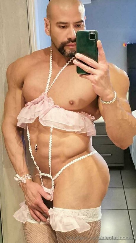 aleolatinoxxx nice actress img