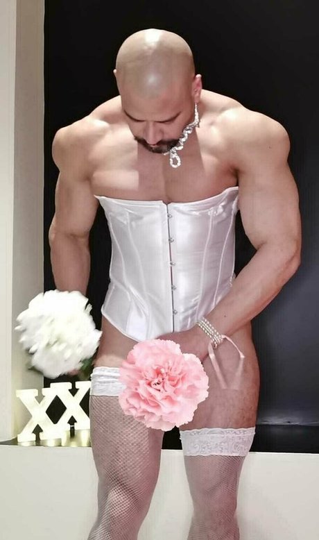 hairy pregnant onlyfans naked images