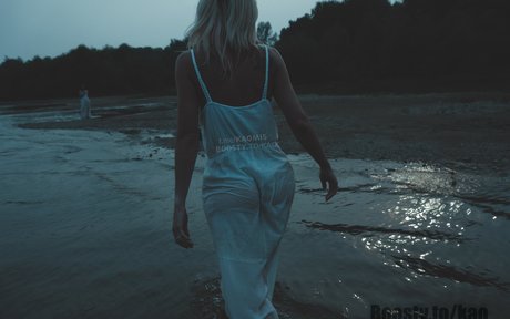 milf handjob onlyfans beautiful picture