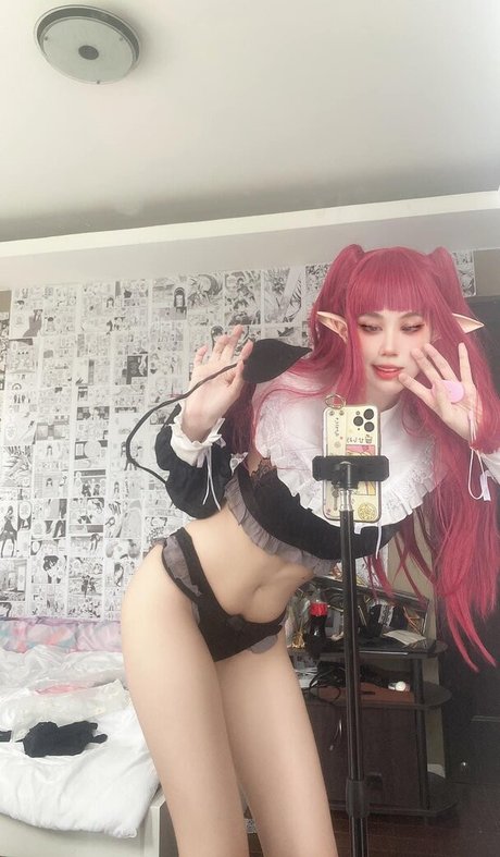 famous nude onlyfans pornos images