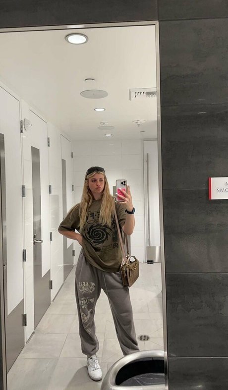 gay midget onlyfans best image