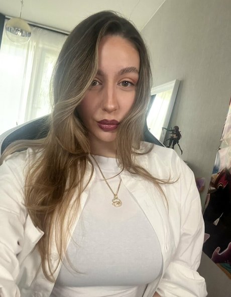 milf strip onlyfans sexy xxx pic