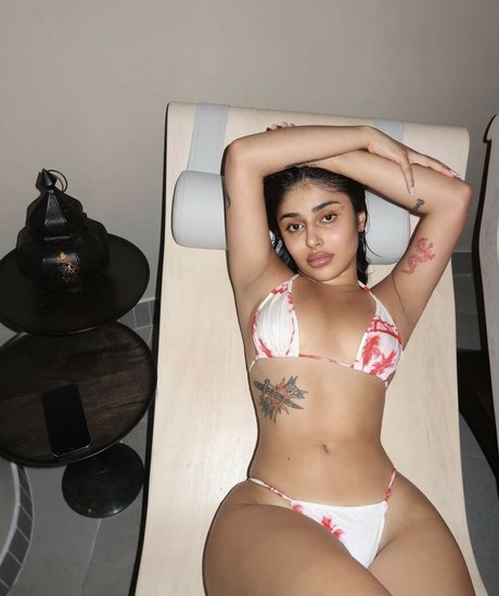 hairy armpits onlyfans free pic