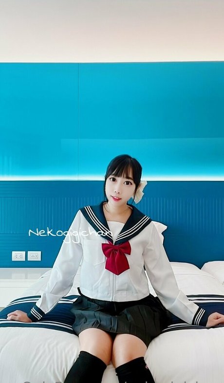 huge tits milf onlyfans free nude photo