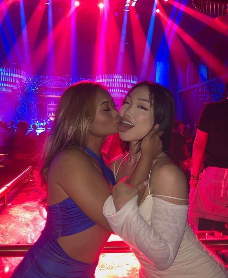 fart onlyfans hot images