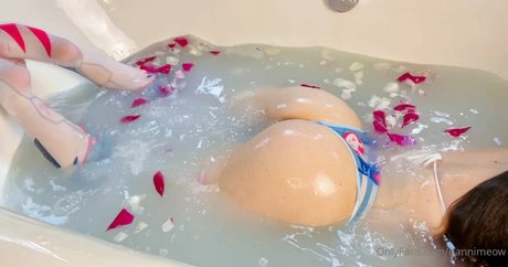 bbc whore onlyfans sexy nudes pictures