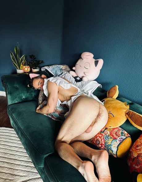 danbenson2 exclusive star pics