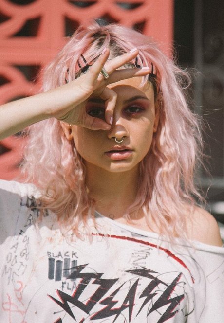 Zheani Sparkes hd pornstar photo