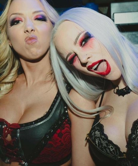 alliewrestling star perfect pics