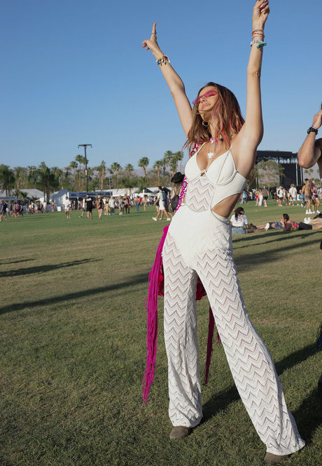 cum on glasses onlyfans porno photo