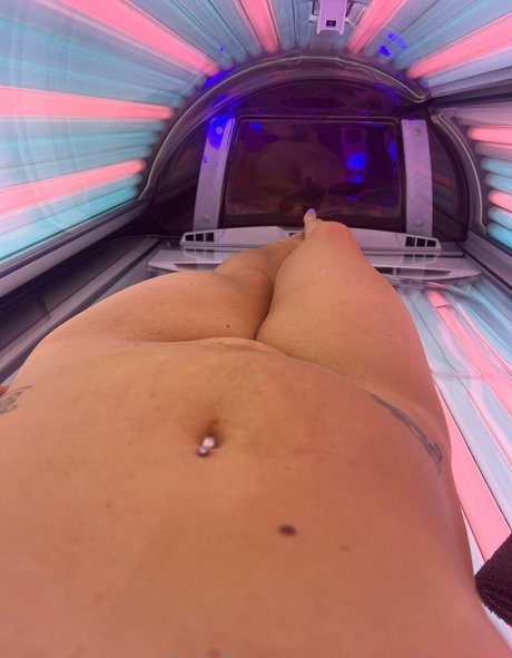 asian influencer onlyfans hd picture