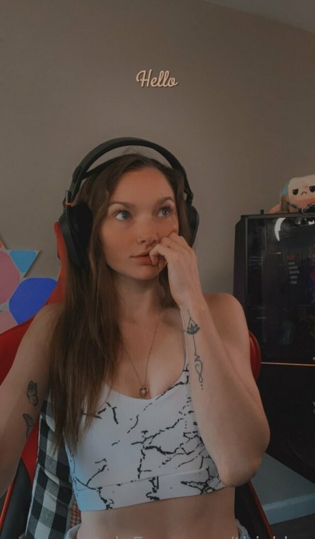 thickles beautiful pornstar pic