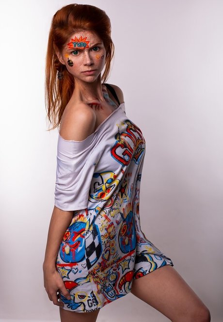 Nancy Novikova pretty model images