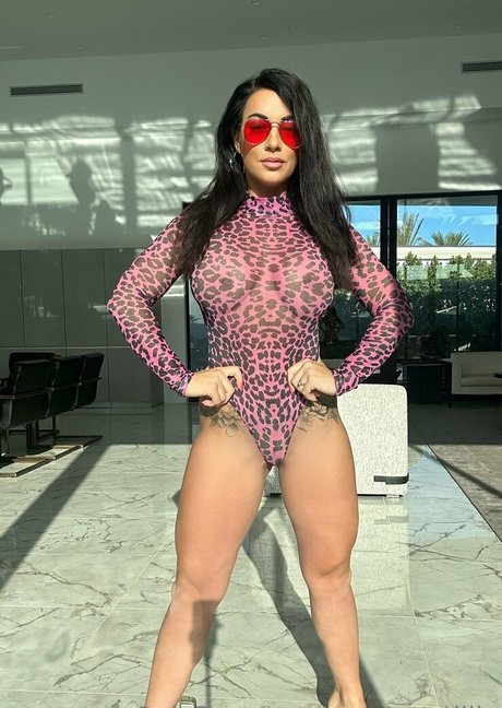 CourtneyTillia pornstar perfect gallery