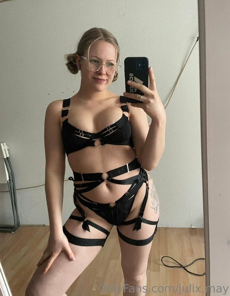 julix may pretty pornstar picture