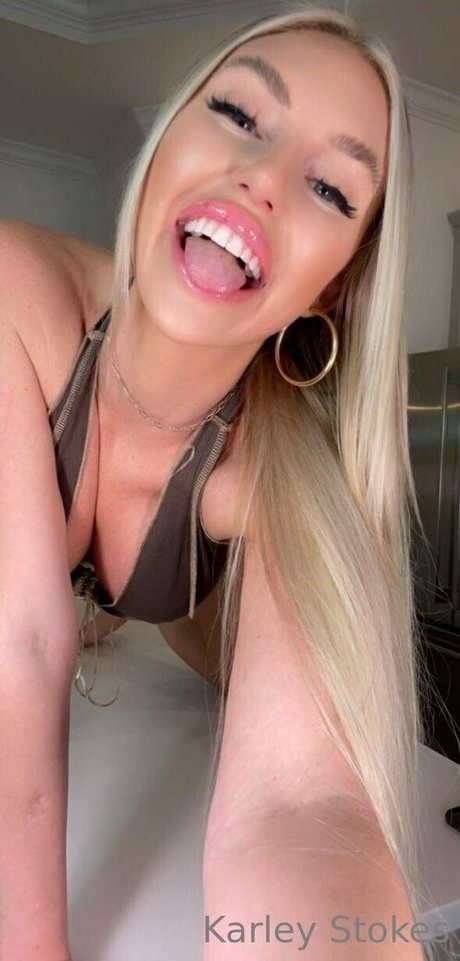 big dick shemale onlyfans nude photos