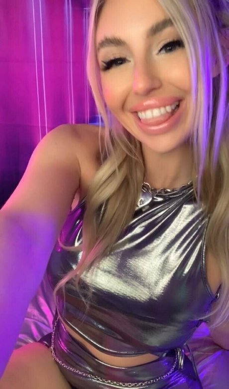 18 asian onlyfans porn picture