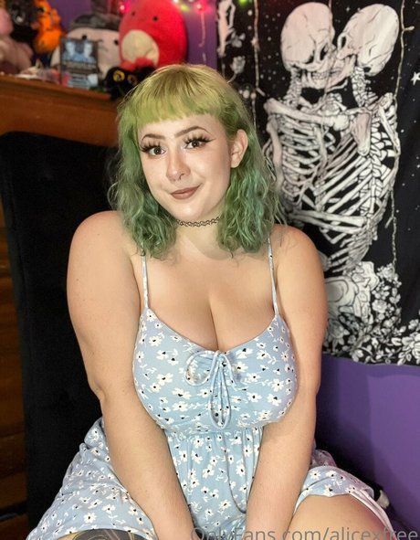 black lesbian onlyfans nude photo