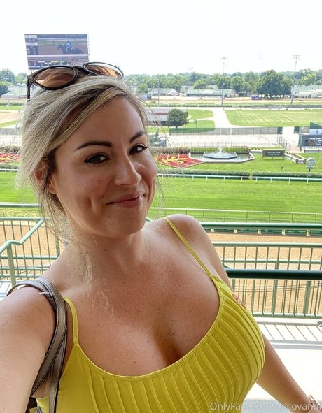 cocovandi model erotic images