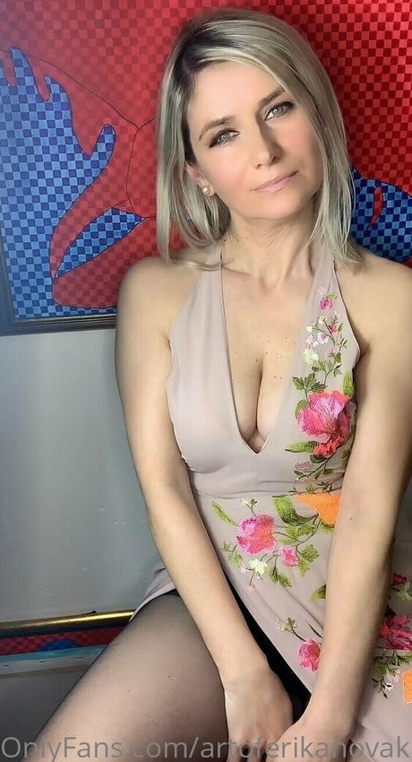 off grid onlyfans free gallery