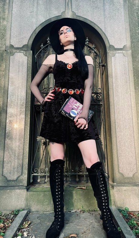 ass spread onlyfans free nude galleries