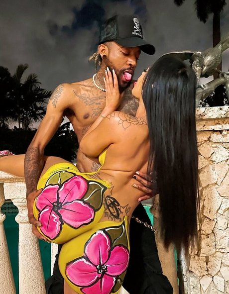 bornbeauties pornographic star photo