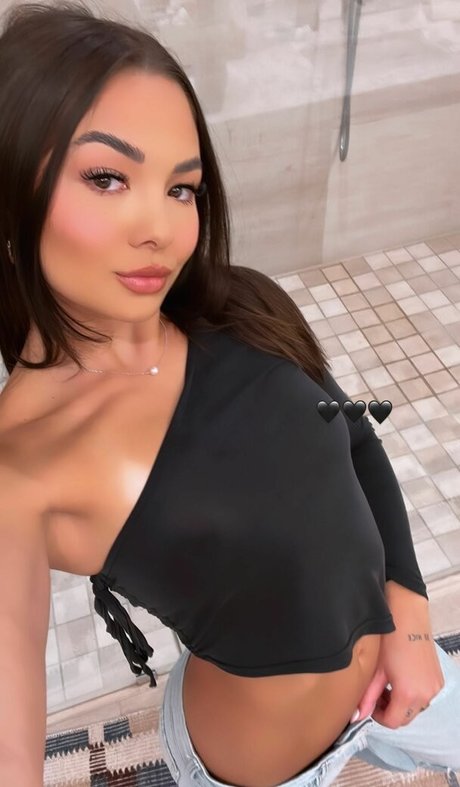 Lara Fraser free model images