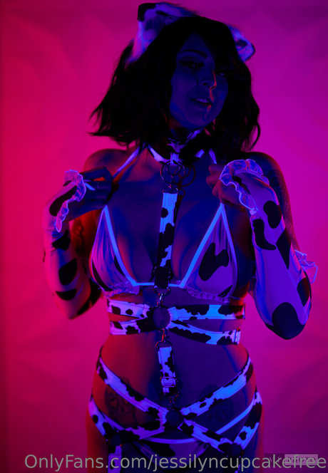 jessilyncupcakefree pornstar top pic