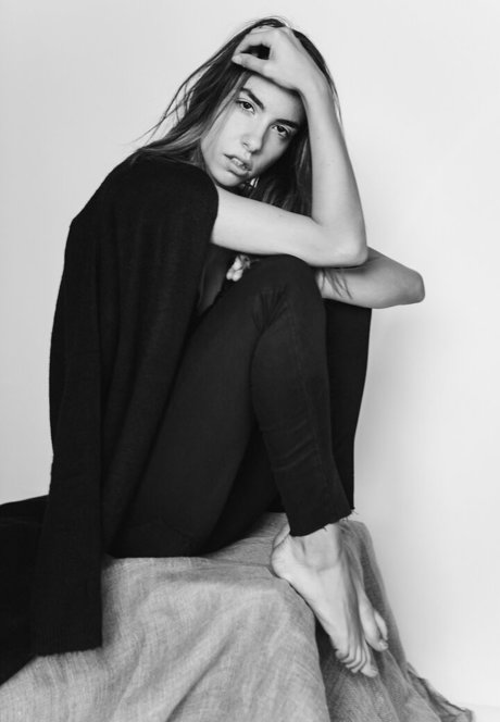 stepdaughter onlyfans pornographic pics