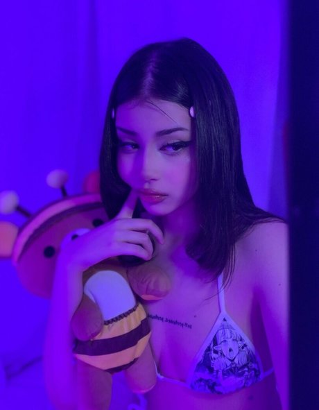 Daisyrot beautiful pornstar photo