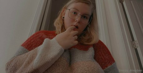 chubby babe onlyfans free sexy gallery