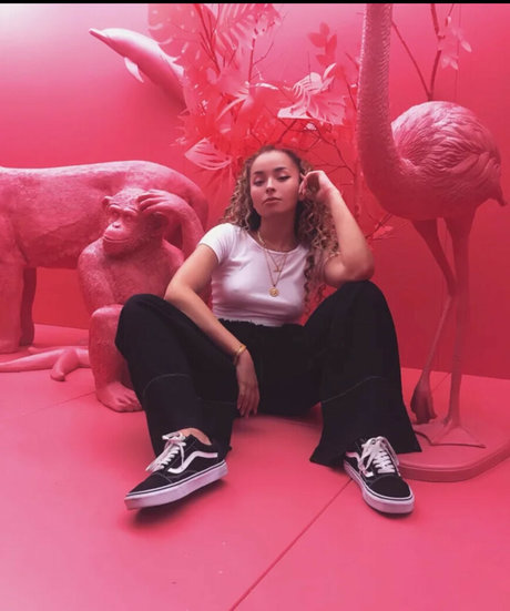 Ella Eyre nudes actress archive