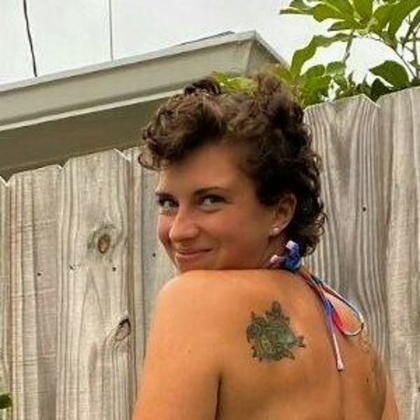 Brittanyythicc art pornstar photo