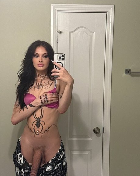 Kendalluvxx perfect model pictures