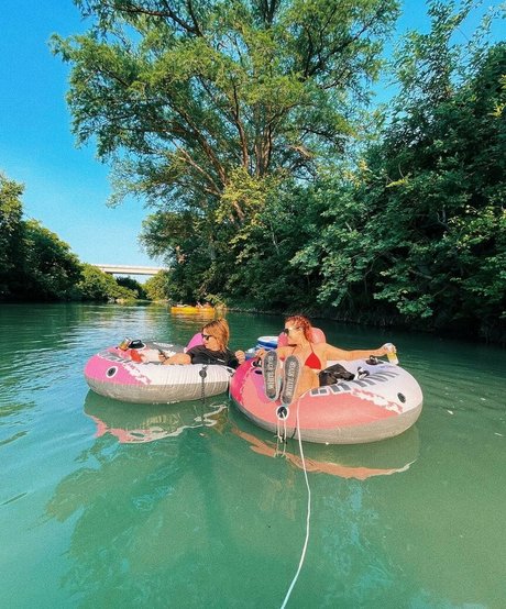 Beth Freeman model best photos