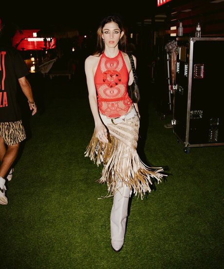 blonde masturbating onlyfans pornos pic