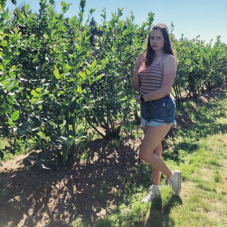 milf handjob onlyfans free naked images