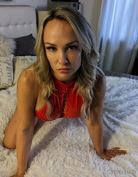 sexisuzi pornographic actress image