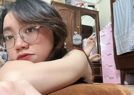 sisamouthmay sexy model galleries