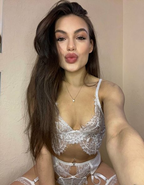 petite slut onlyfans beautiful pic