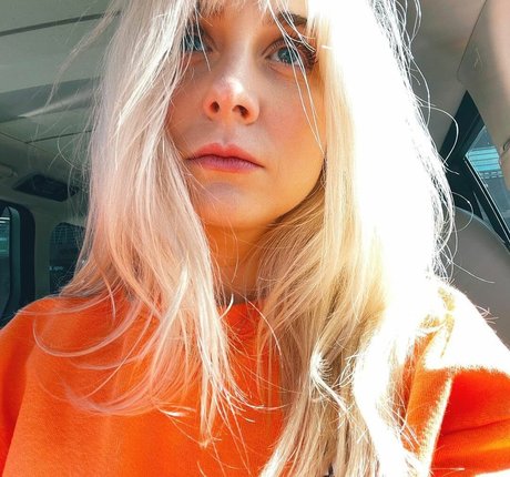 standing fuck onlyfans pretty pics