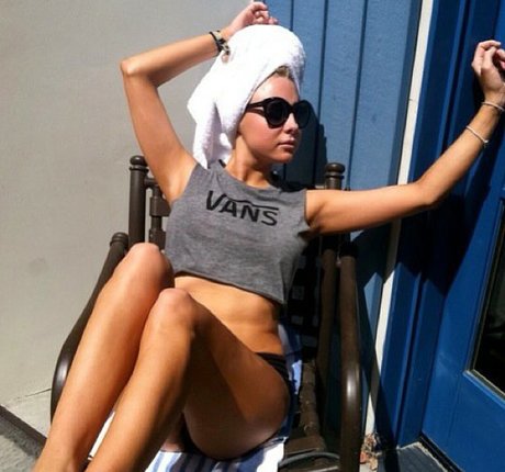 asian shemale onlyfans hot naked pics