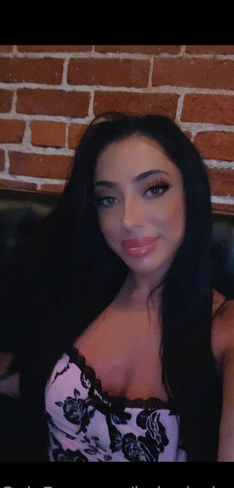 Babydesireex art star pic