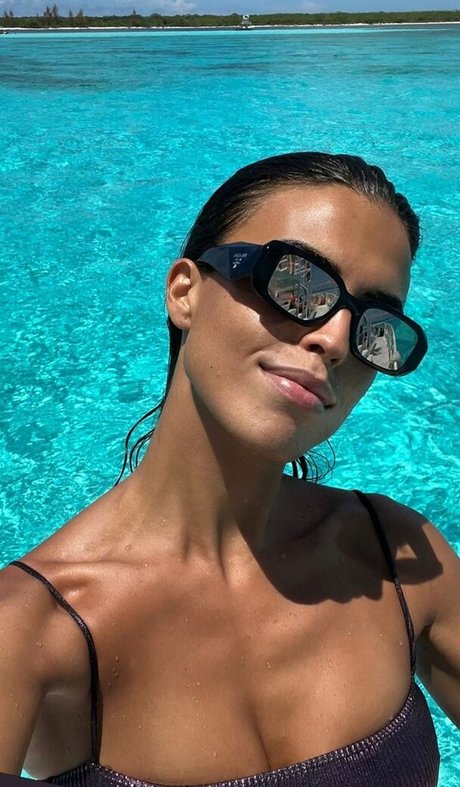 Sofia Suescun model art pictures