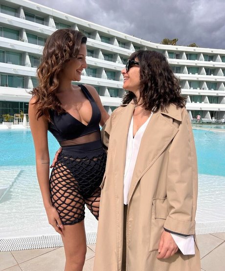 chubby babe onlyfans sexy xxx photo