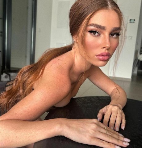 Eden Chanel sex star photo