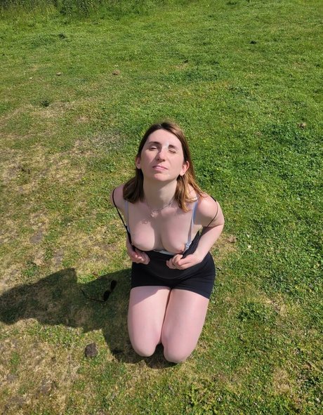 japanese teen onlyfans pretty picture